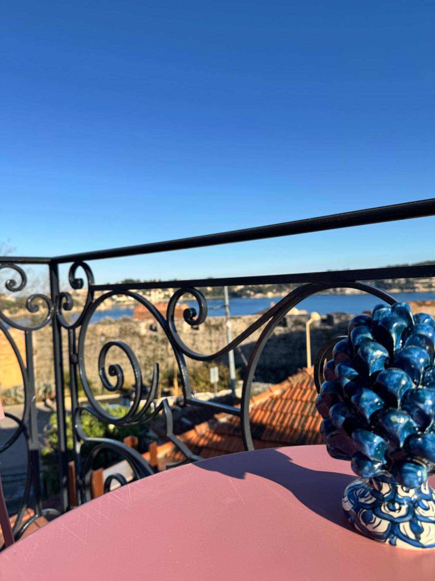 Hotel La Citadelle Villefranche-sur-Mer Exterior photo
